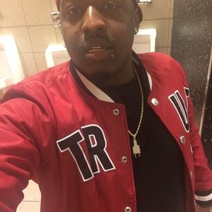 Meet your Posher, Thomas